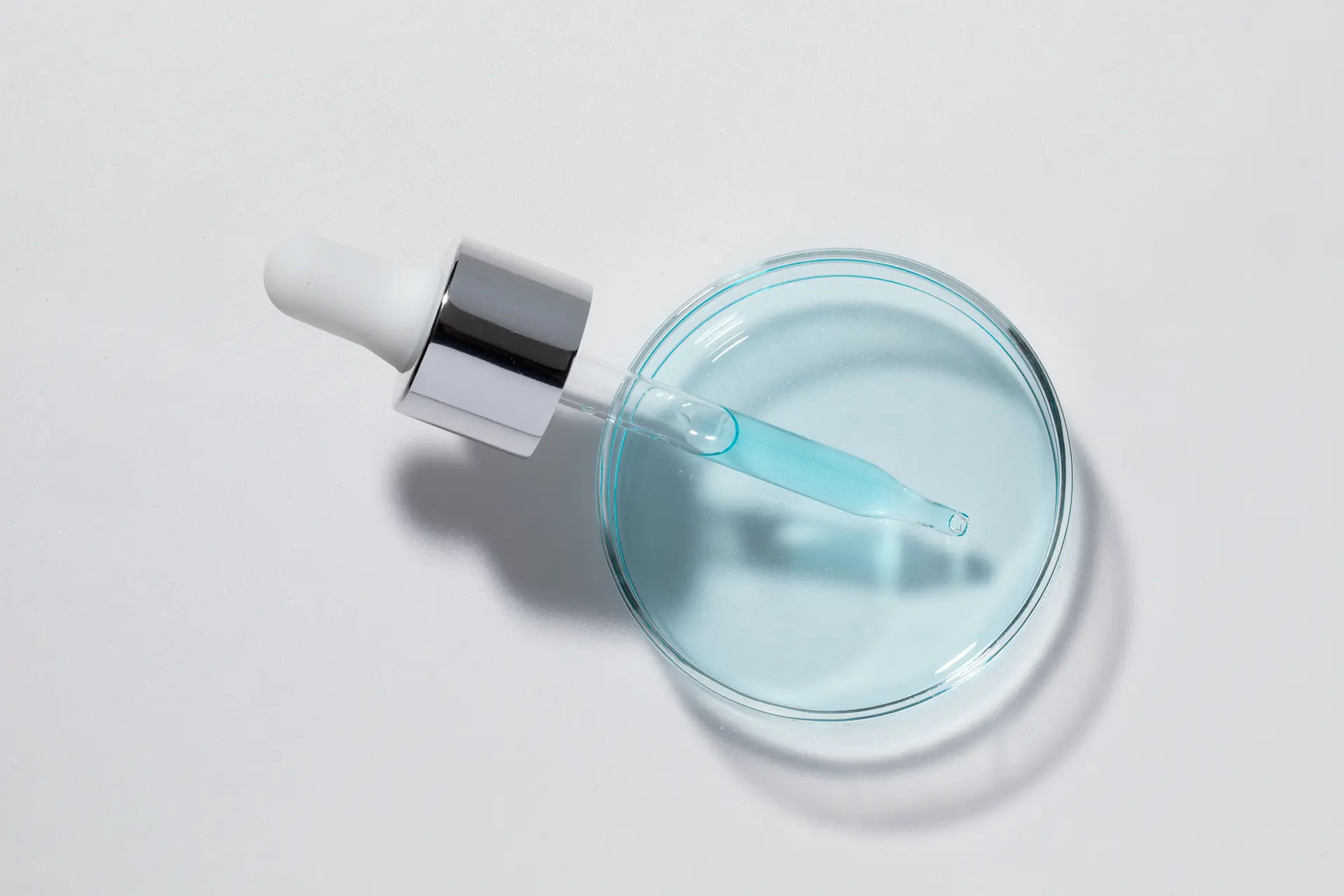 Почему стоит выбрать сыворотки iS Clinical?