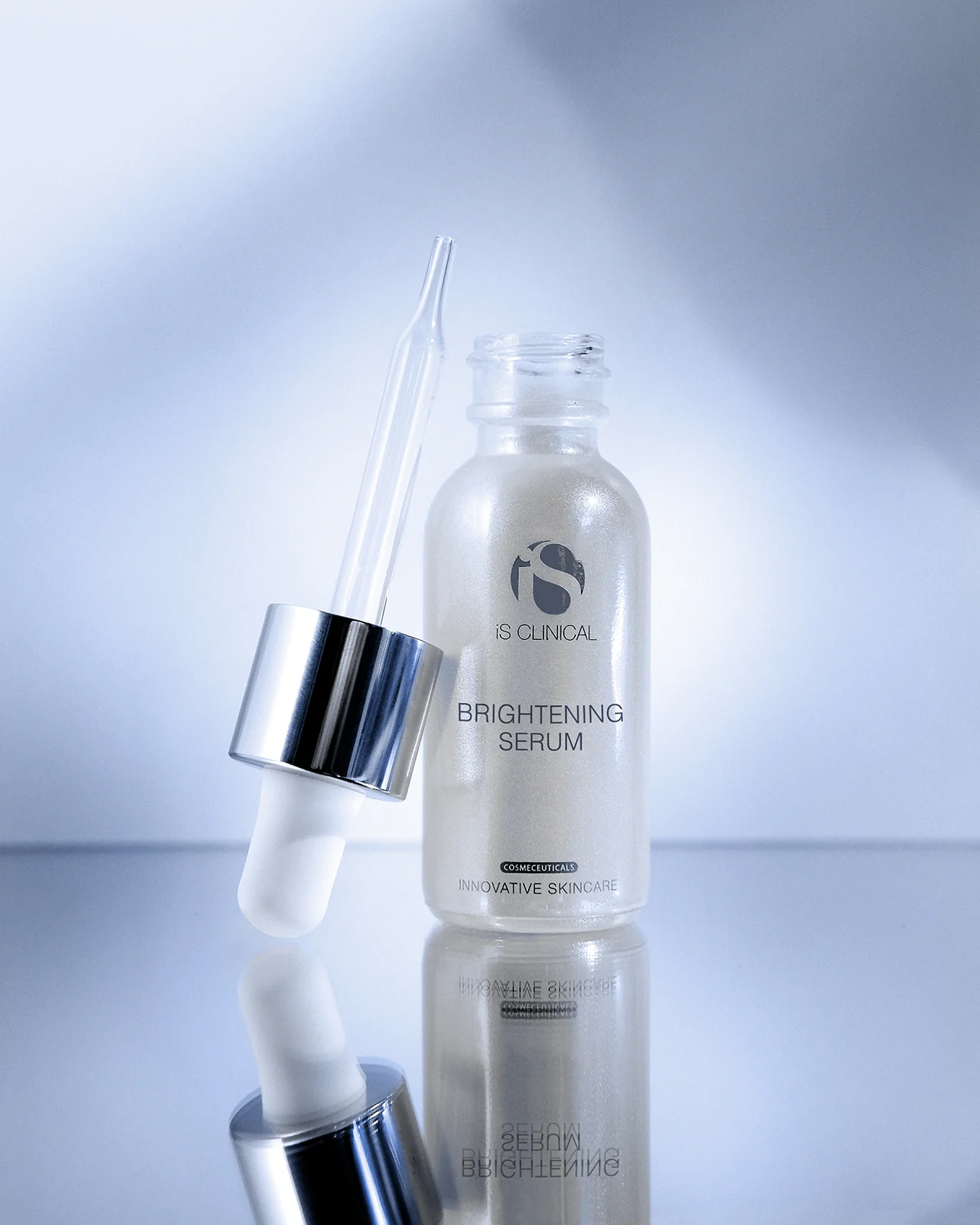 10 сироваток iS Clinical для різних проблем шкіри - Brightening Serum