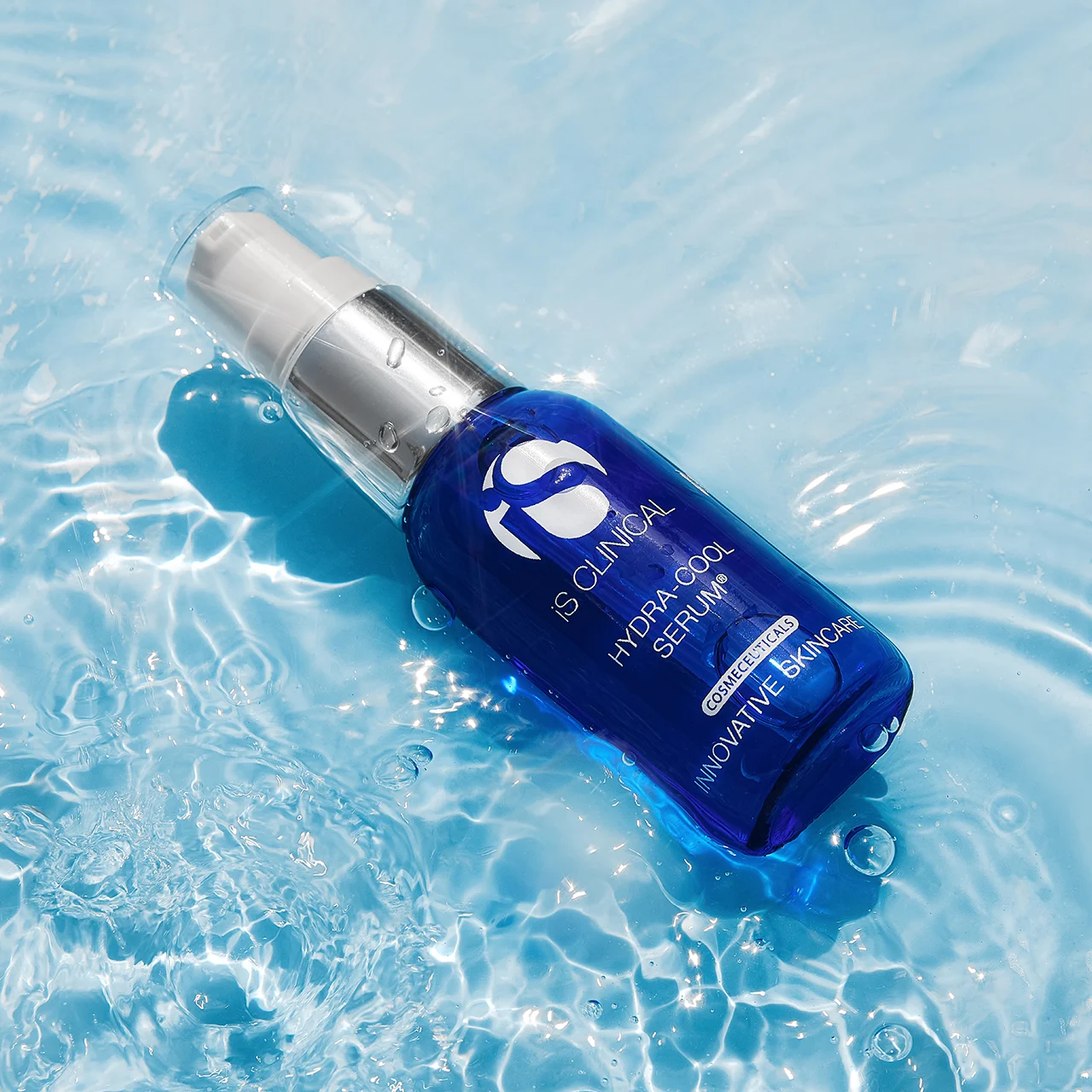 Рекомендована бьюті-рутина після фізичної активності з Hydra-Cool Serum
